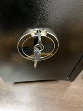 Southeastern Biometric Fingerprint Touchscreen Keypad Lock Security Home Safe